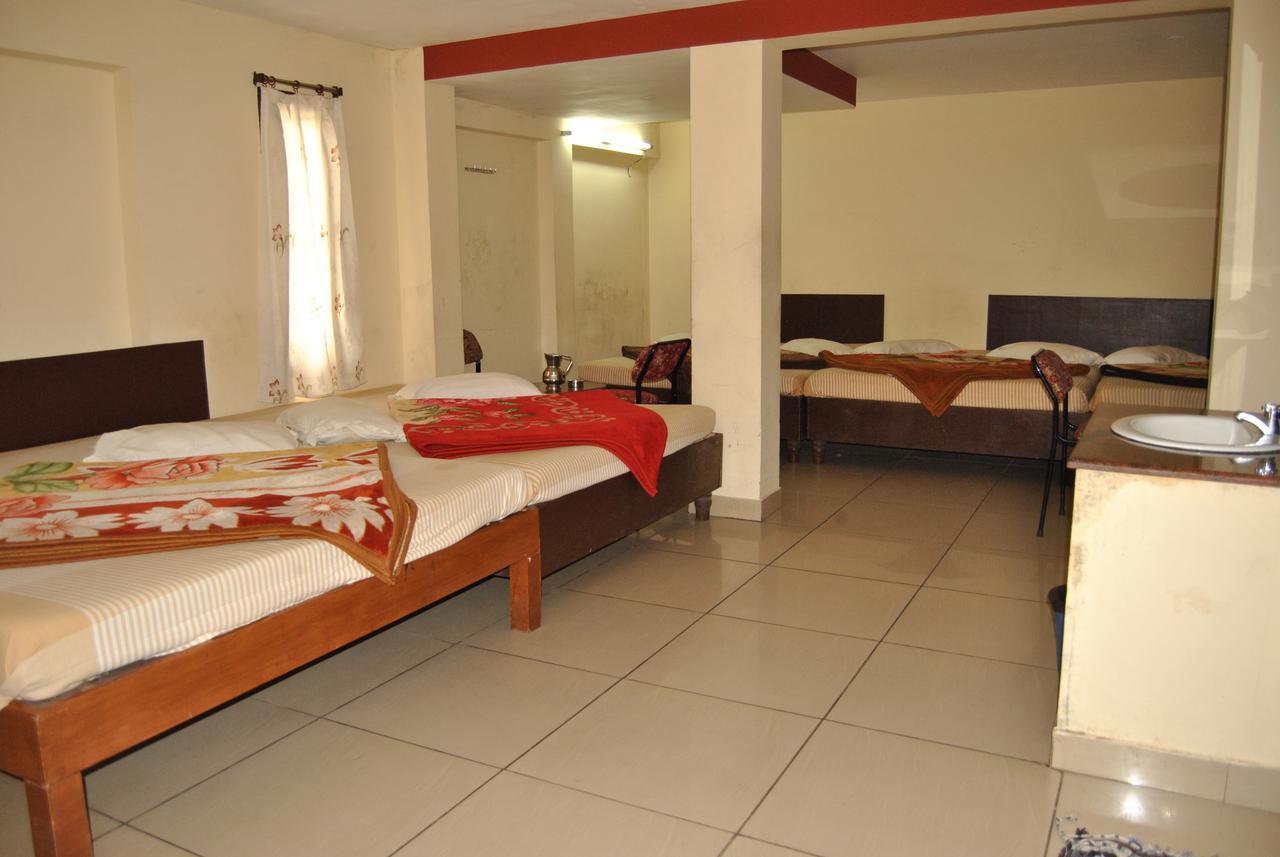 Hotel Ezhil Residency Kodaikanal Exteriér fotografie